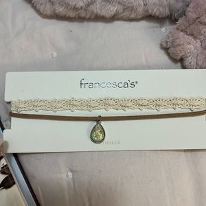 Francesa’s choker set